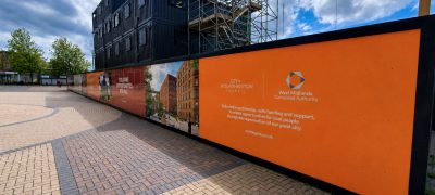 trade signage company with distribution support